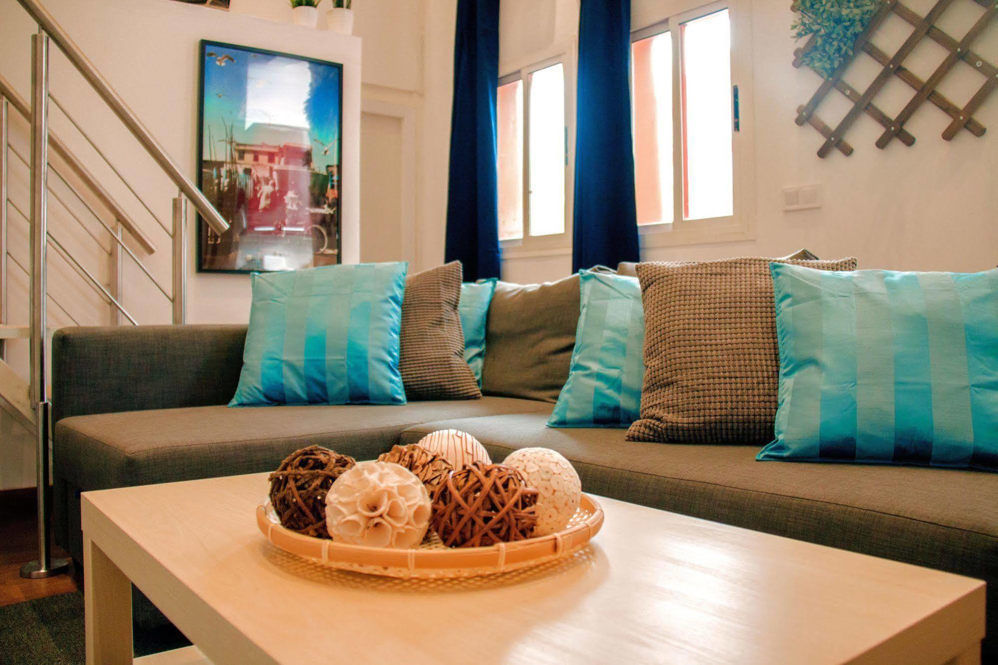 Lollipop Flats City Centre Suite Мадрид Экстерьер фото